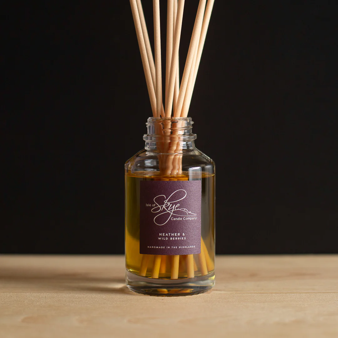 Isle of Skye Candles Duft Diffusor - Heather & Wild Berries - Zarter Frühlingsduft aus Schottland Isle of Skye Candles Duft Diffusor - Heather & Wild Berries - Zarter Frühlingsduft aus Schottland