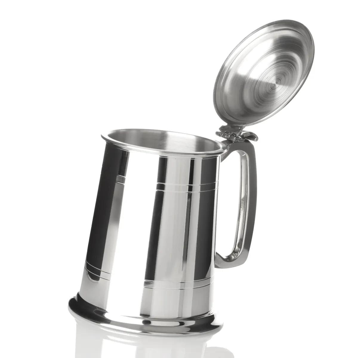 Englischer 1 Pint Zinnkrug mit Deckel – Handgefertigter Bierkrug aus poliertem Zinn Englischer 1 Pint Zinnkrug mit Deckel – Handgefertigter Bierkrug aus poliertem Zinn