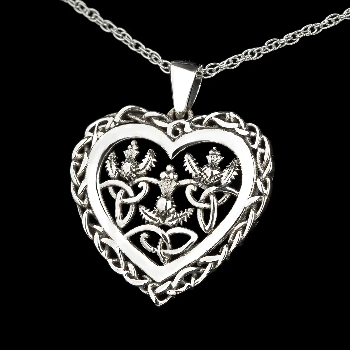 Scottish Thistle & Heart Kette - Keltisches Herz mit Disteln aus Schottland Scottish Thistle & Heart Kette - Keltisches Herz mit Disteln aus Schottland
