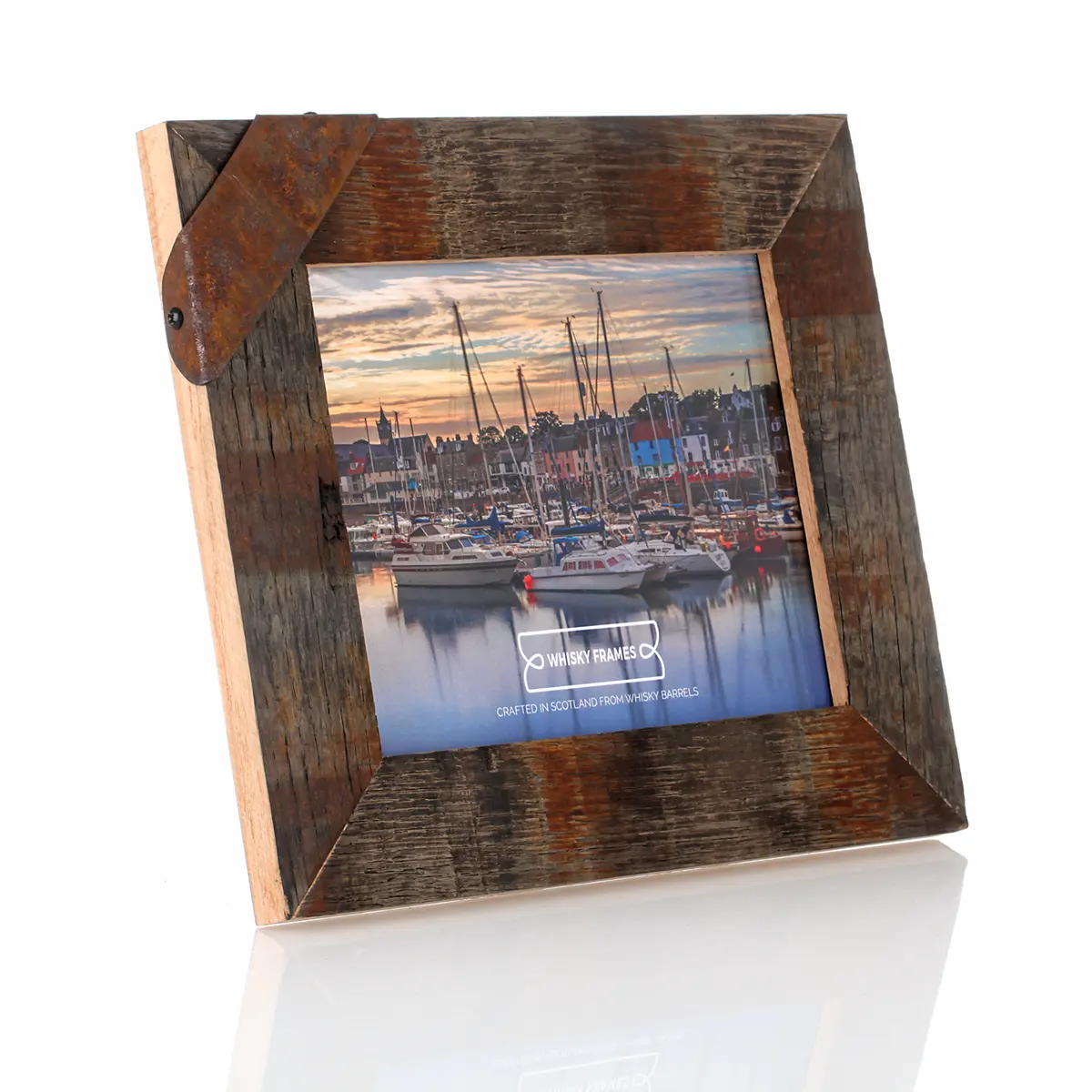 Whiskyfass-Fotorahmen 20x25 cm aus amerikanischer Eiche - Handgefertigt in Schottland Whiskyfass-Fotorahmen 20x25 cm aus amerikanischer Eiche - Handgefertigt in Schottland