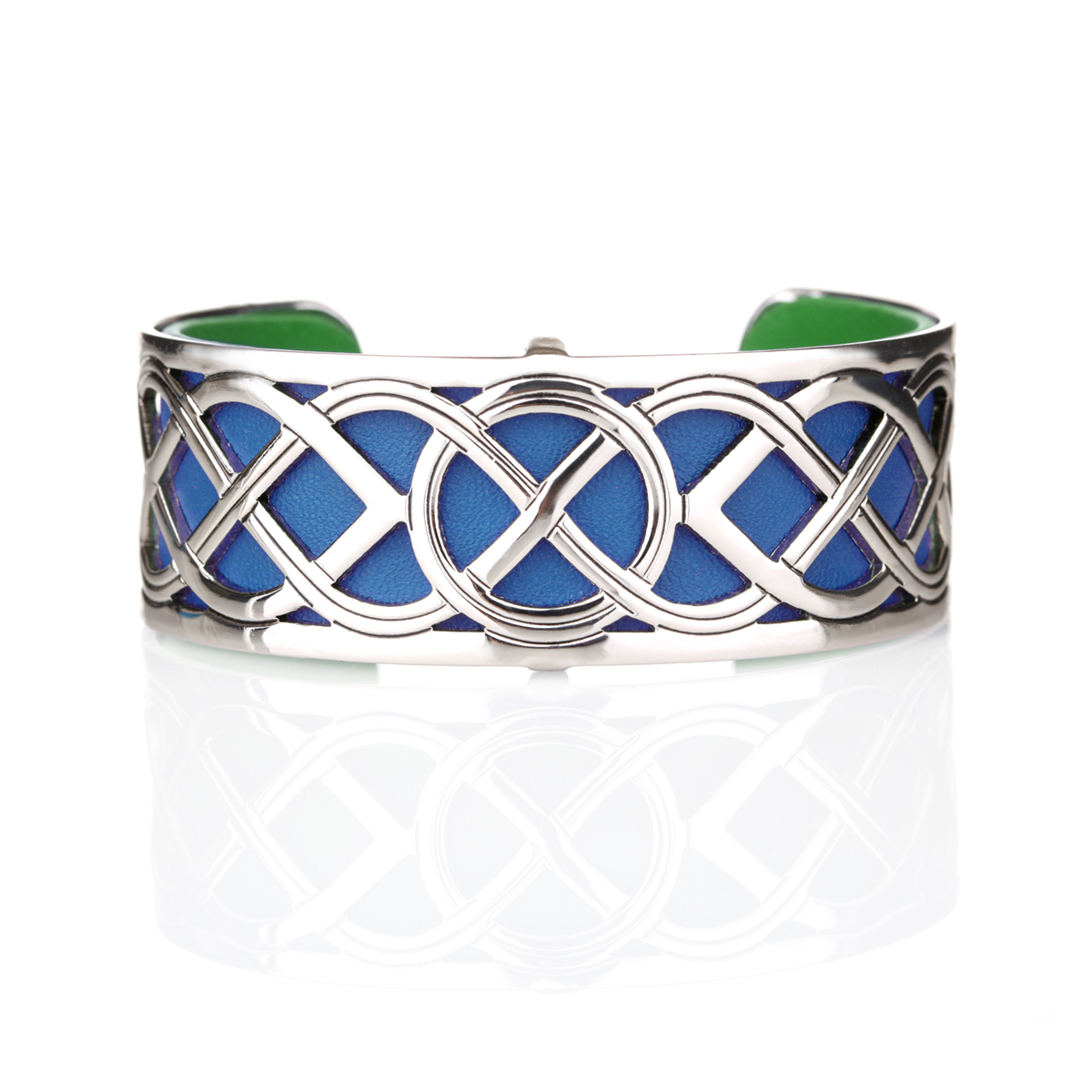 armreif-armband-irland-leder-gruen-silber-keltisch-002 Irischer Armreif mit keltischen Mustern & zweifarbigem Ledereinsatz