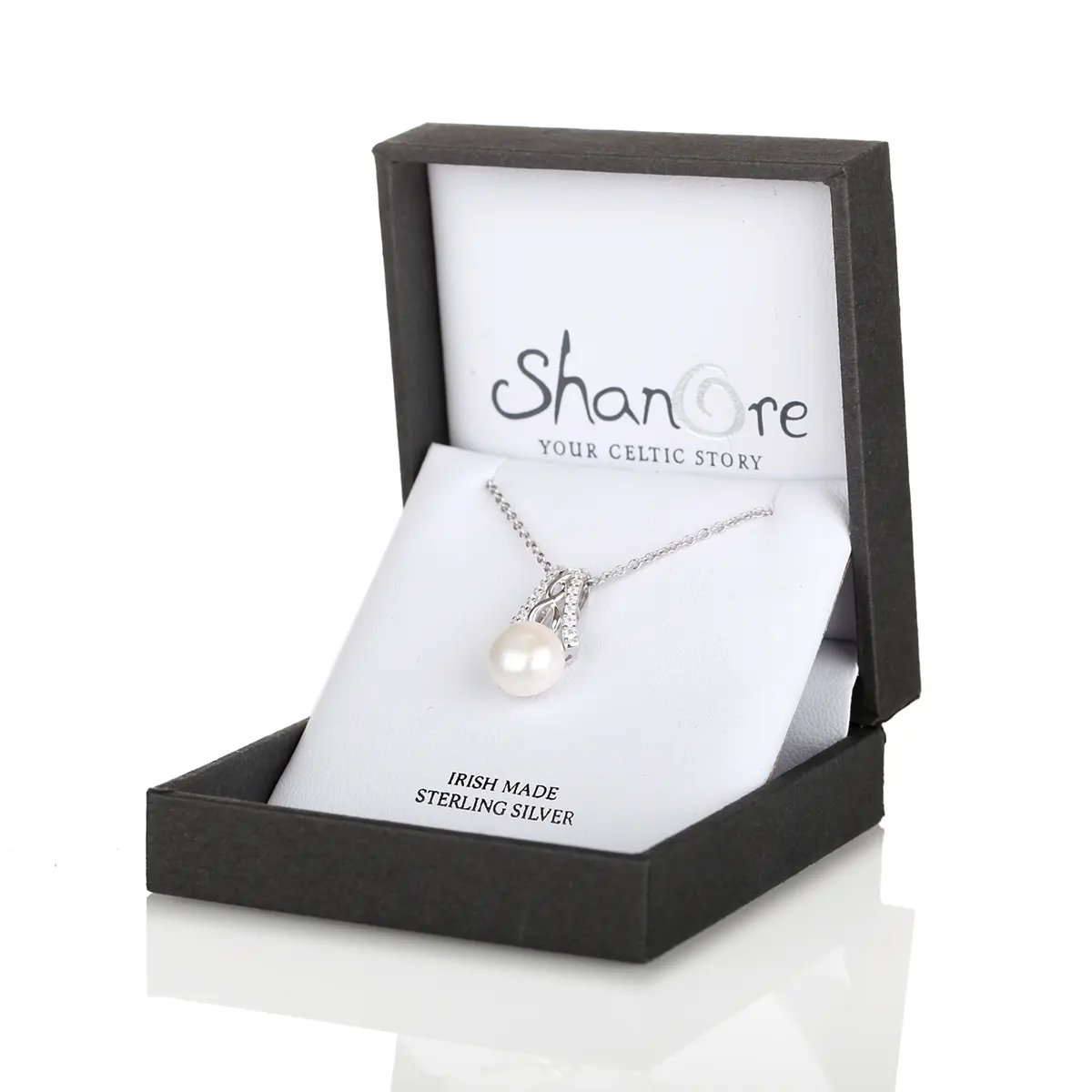 Kette-Anhaenger-perle-kristall-silber-irland-004 Trinity Pearl - Keltische Kette aus Irland - Sterling Silber mit Kristall & Perle