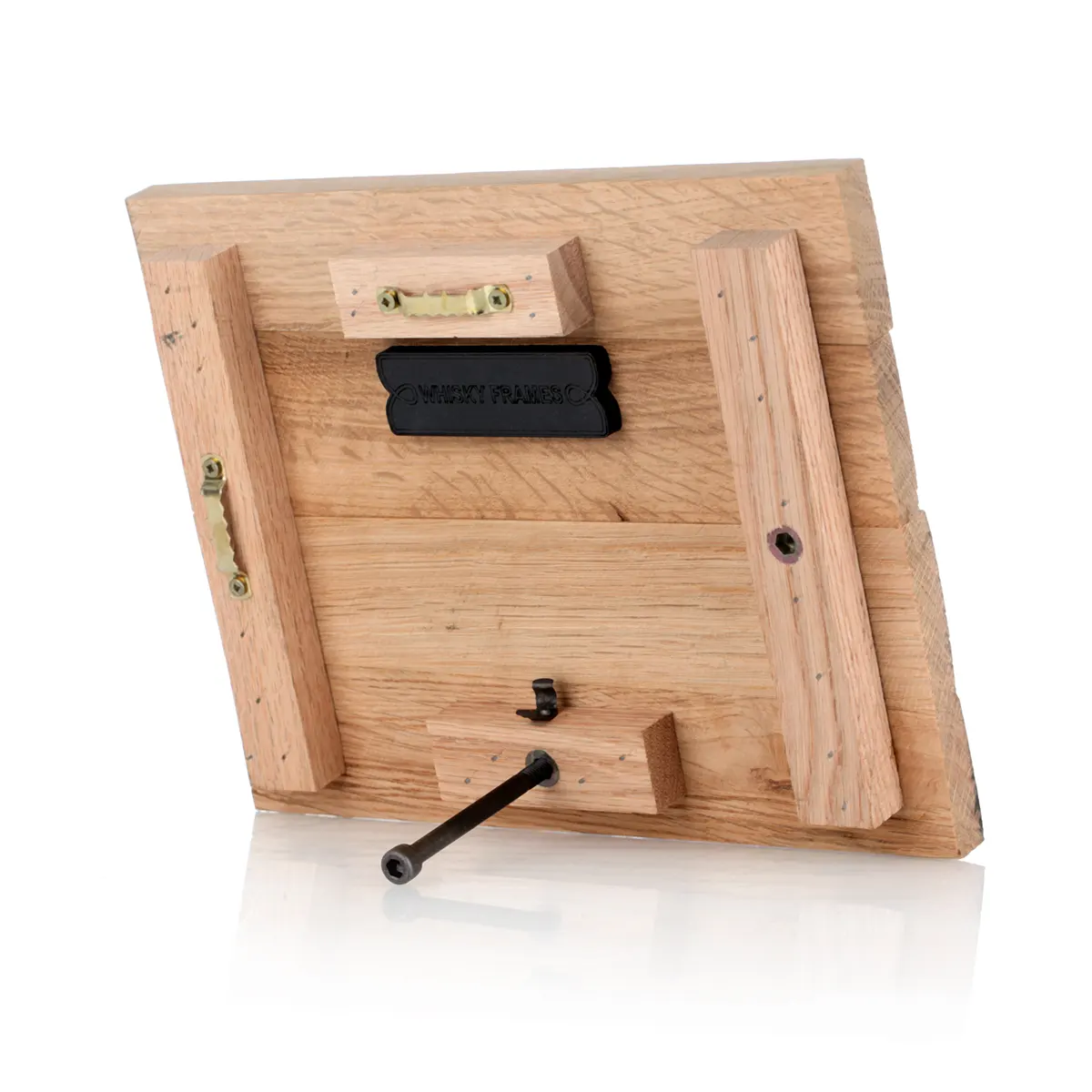 Whiskyfass-Fotorahmen 10x15 cm - Handgefertigt aus recyceltem Fassholz (Eiche) Whiskyfass-Fotorahmen 10x15 cm - Handgefertigt aus recyceltem Fassholz (Eiche)