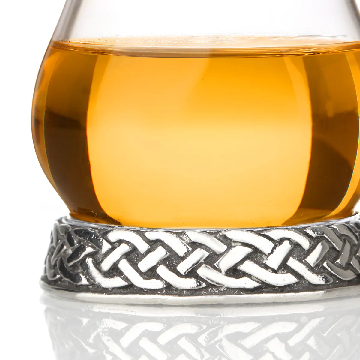 Celtic Whisky Tasting Glas - Handgefertigtes keltisches Whiskyglas aus England Celtic Whisky Tasting Glas - Handgefertigtes keltisches Whiskyglas aus England