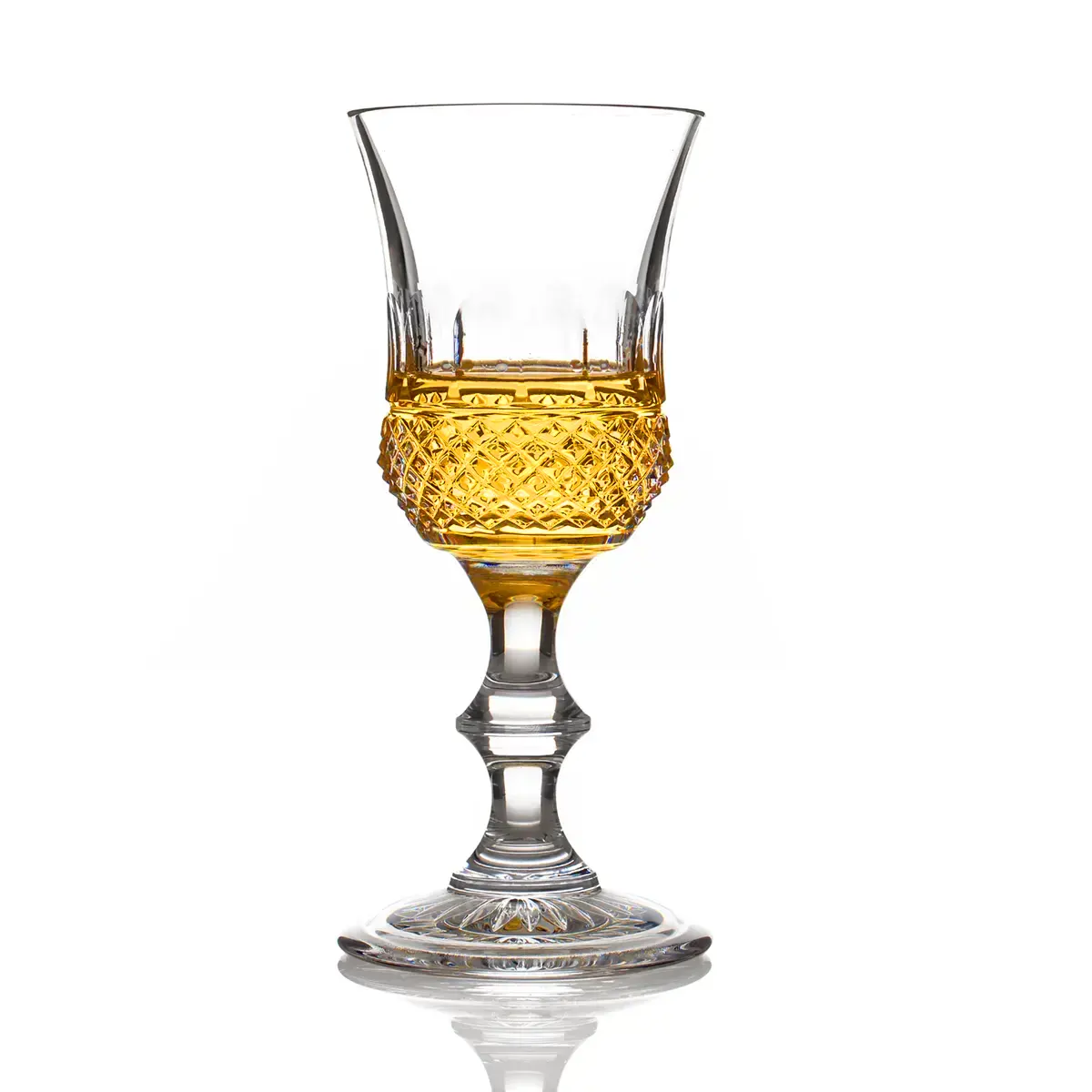 Scottish Thistle Diamond Cut - Whiskyglas in Distelform mit Fuß Scottish Thistle Diamond Cut - Whiskyglas in Distelform mit Fuß