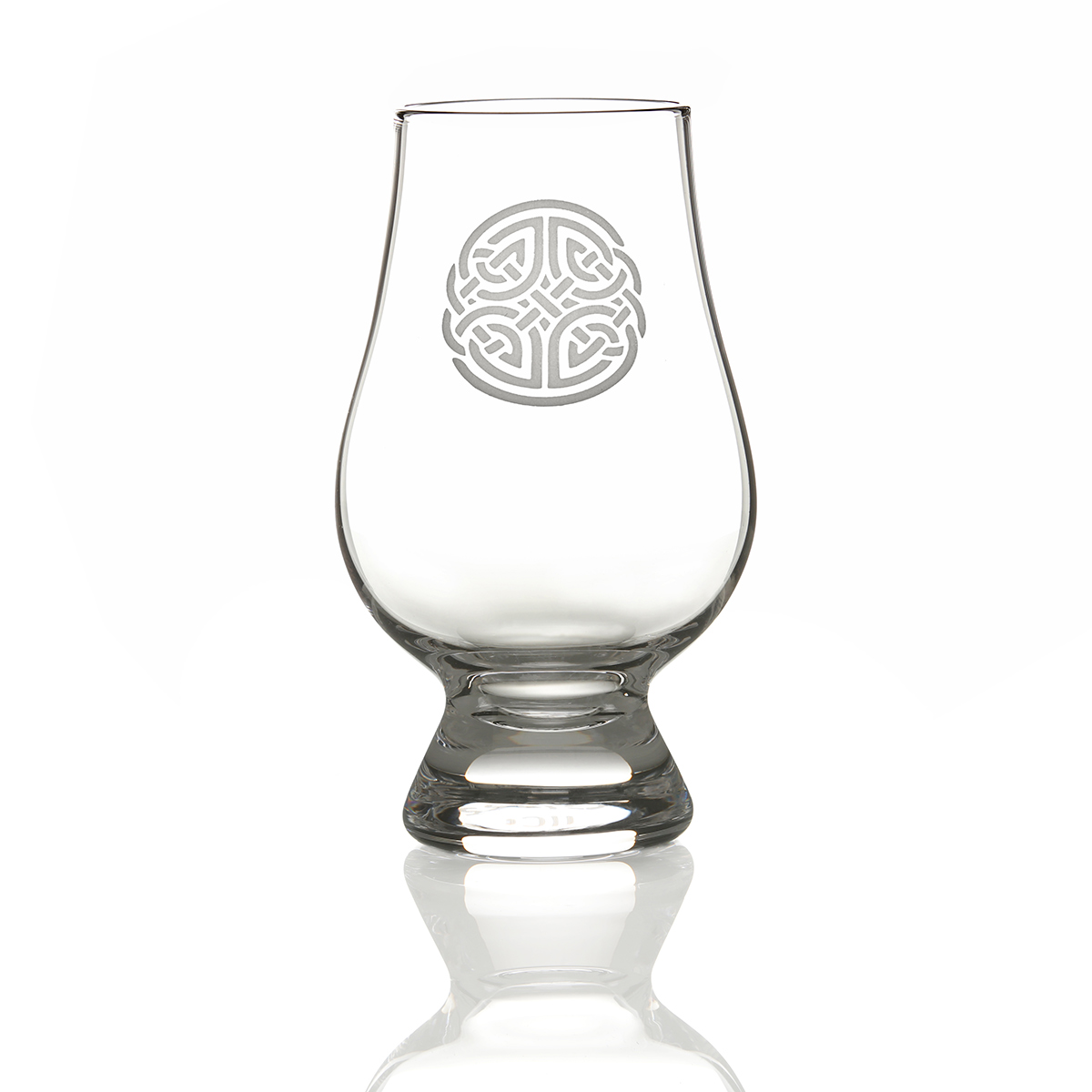 Das original schottische Glencairn Whiskyglas mit graviertem keltischen Ornament