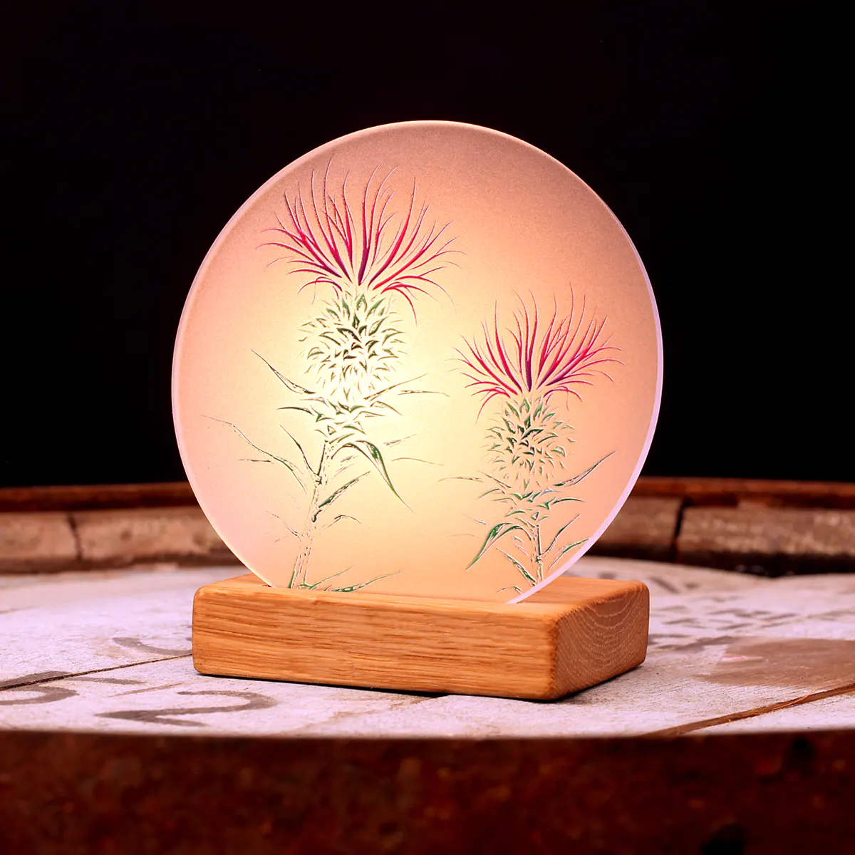 Thistle Moments - Schottische Distel Teelichthalter aus recyceltem Whiskyfass Thistle Moments - Schottische Distel Teelichthalter aus recyceltem Whiskyfass