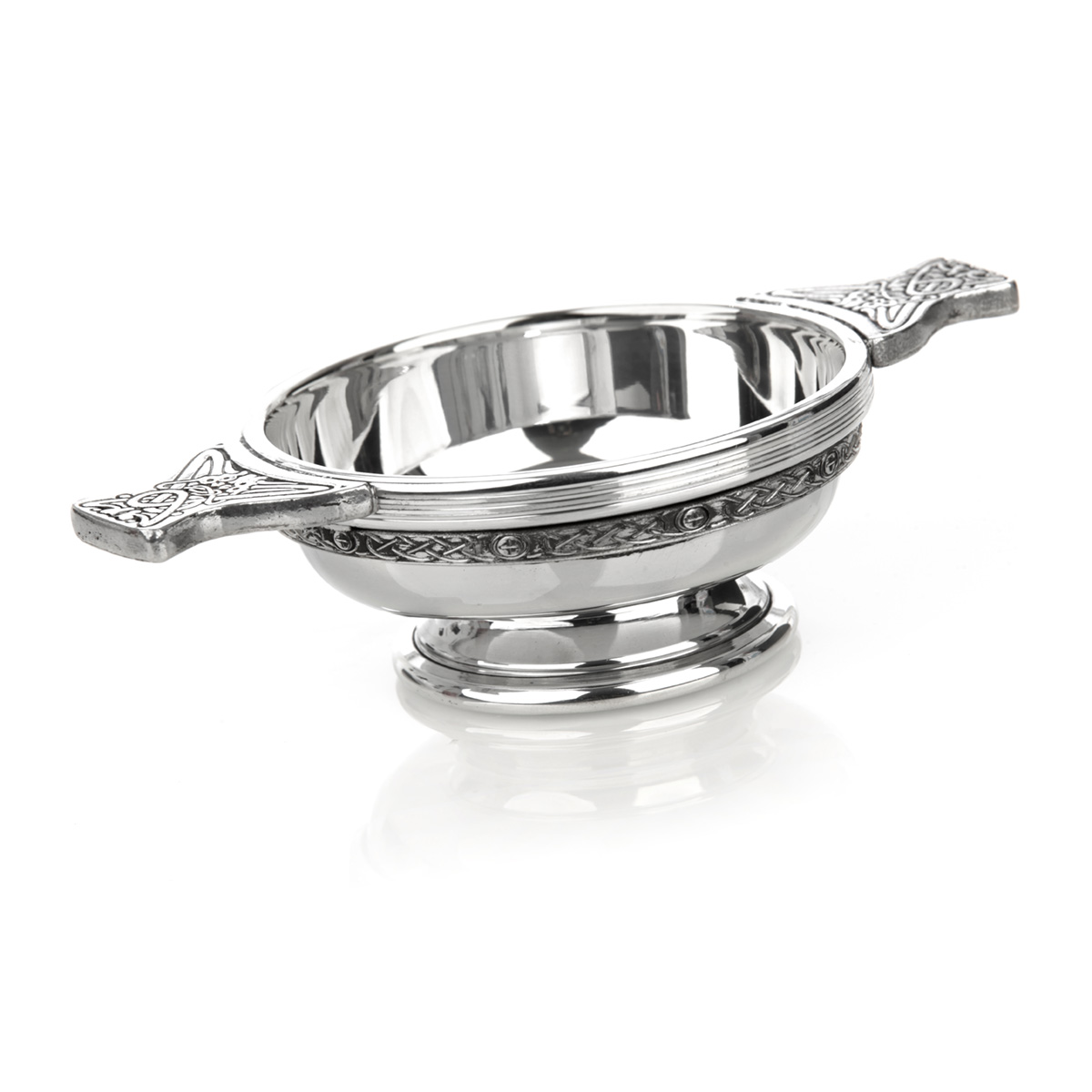 whisky-quaich-keltisch-schottland-001 Großer Highland Whisky Quaich mit keltischen Ornamenten