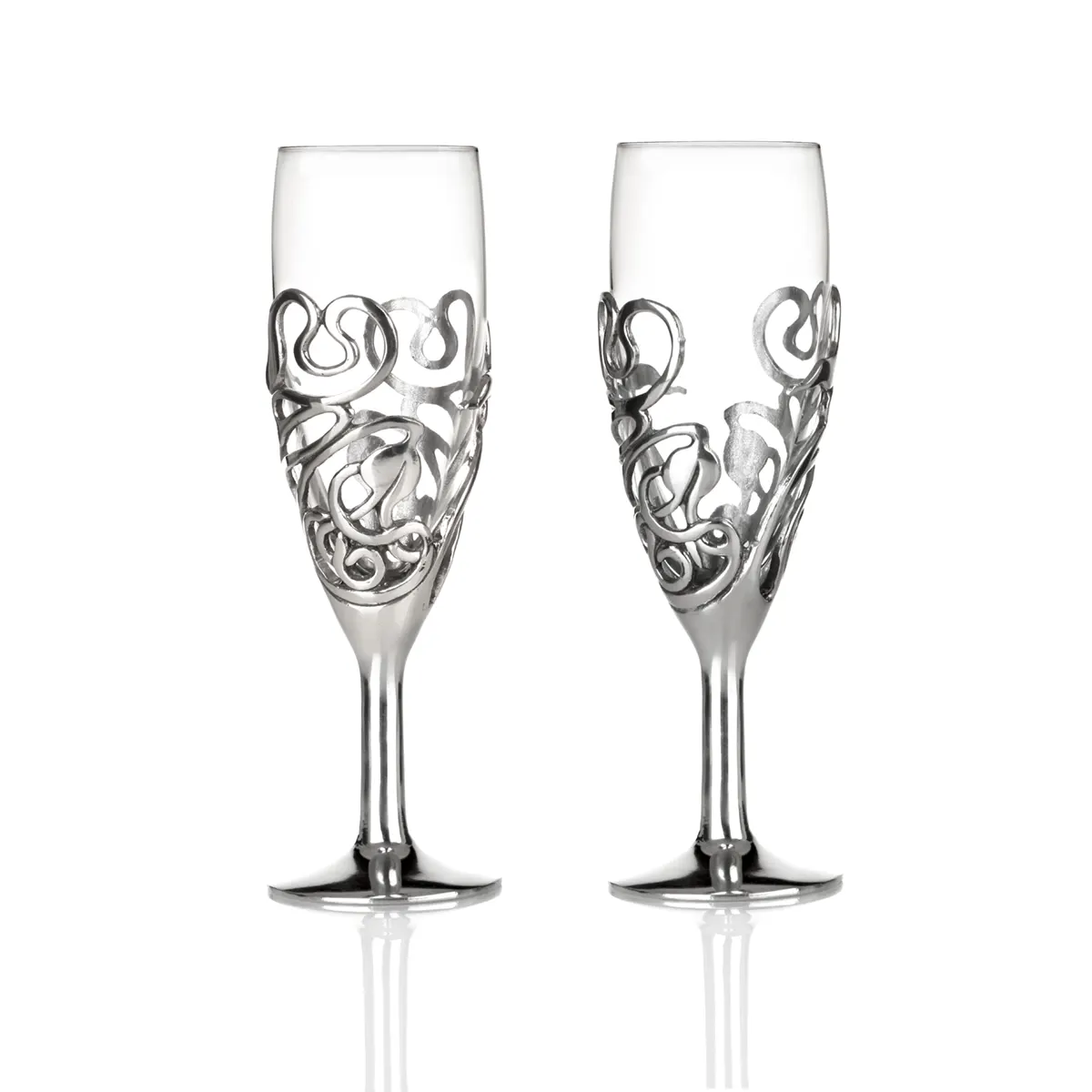 Zwei Champagnergläser mit keltischem Muster - Handgefertigt in England