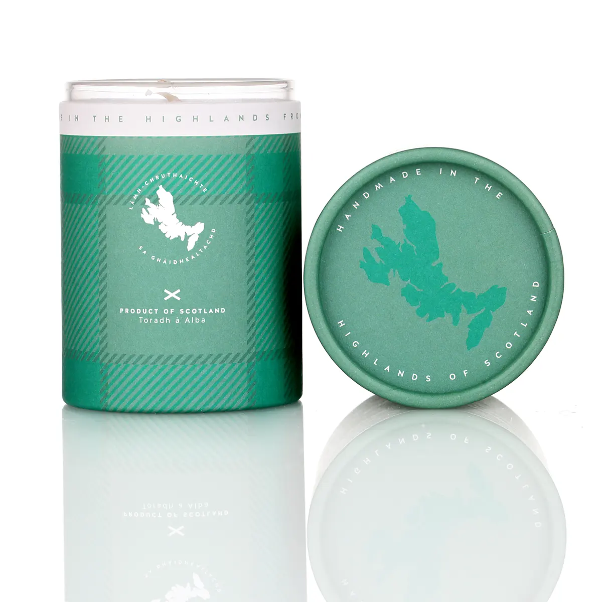 Isle of Skye Candles Duftkerze - Bog Myrtle & Fresh Mint - Erfrischender Duft der schottischen Highlands Isle of Skye Candles Duftkerze - Bog Myrtle & Fresh Mint - Erfrischender Duft der schottischen Highlands