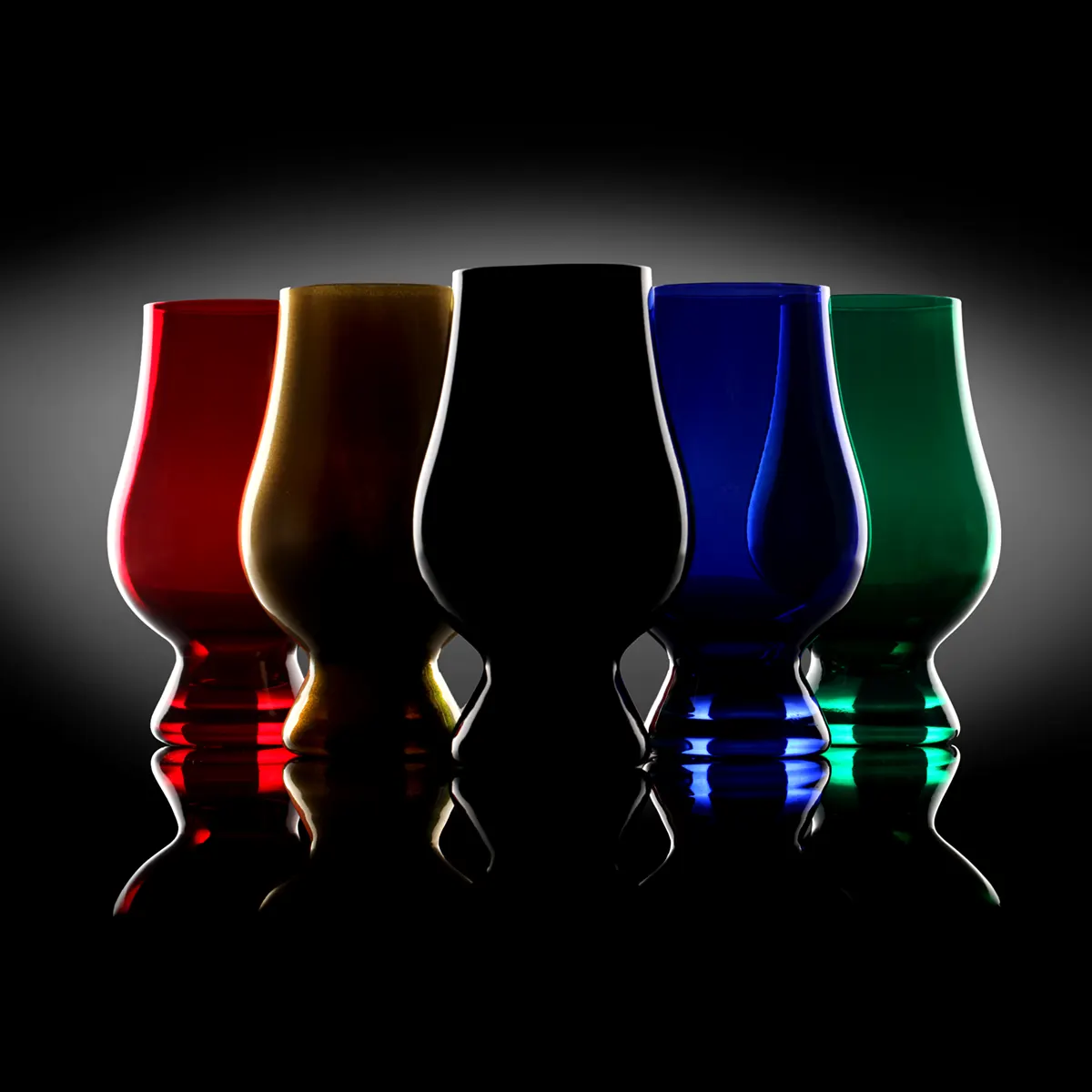 Glencairn Whisky Tasting Set – 5 farbige Original Glencairn Gläser aus Kristallglas für Blind Tastings Glencairn Whisky Tasting Set – 5 farbige Original Glencairn Gläser aus Kristallglas für Blind Tastings