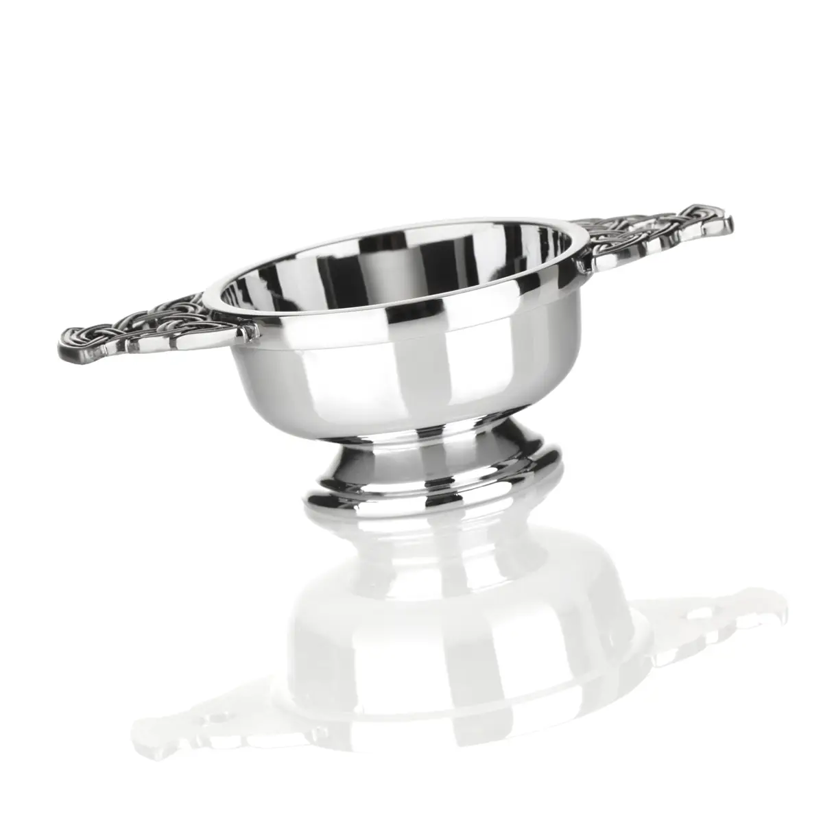 Whisky-Quiaich-Schottland-Silber-003 Highland Whisky Quaich aus Schottland - versilbert mit keltischen Griffen