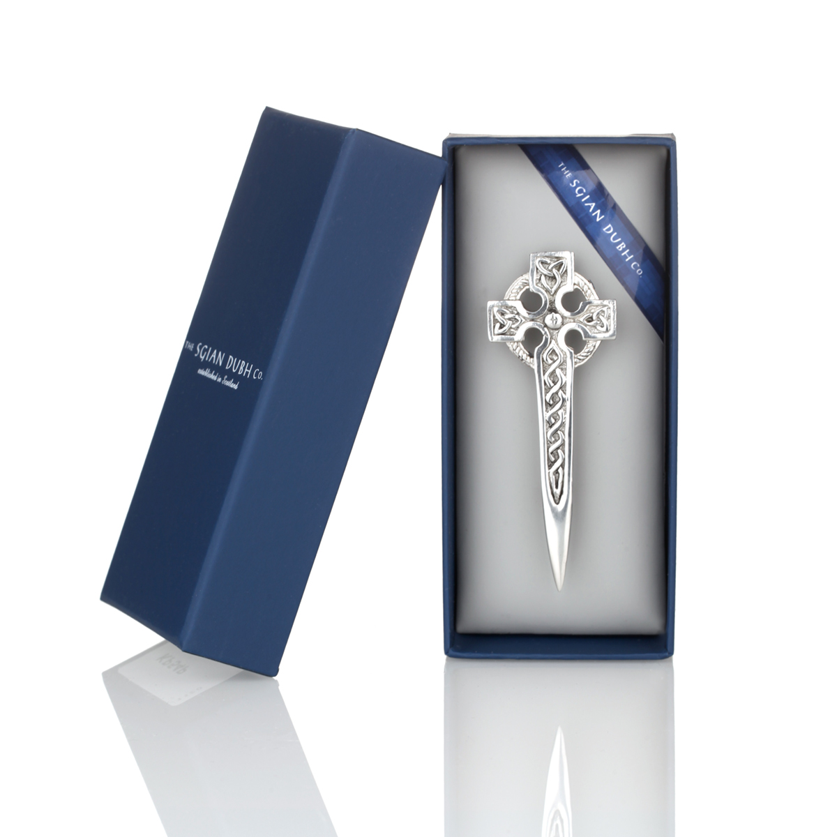 kilt-pin-schottland-highland-kreuz-keltisch-silber001 Trinity Cross Kilt Pin aus Schottland - Kreuz & keltische Ornamente