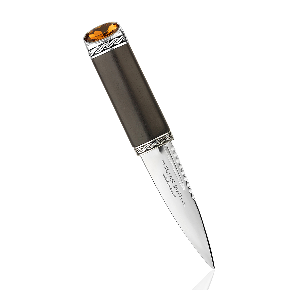 sgian-dubh-keltisch-holz-bernstein-1 Sgian Dubh mit Griff aus Blackwood und bernsteinfarbenem Kristall – handgefertigt in Schottland