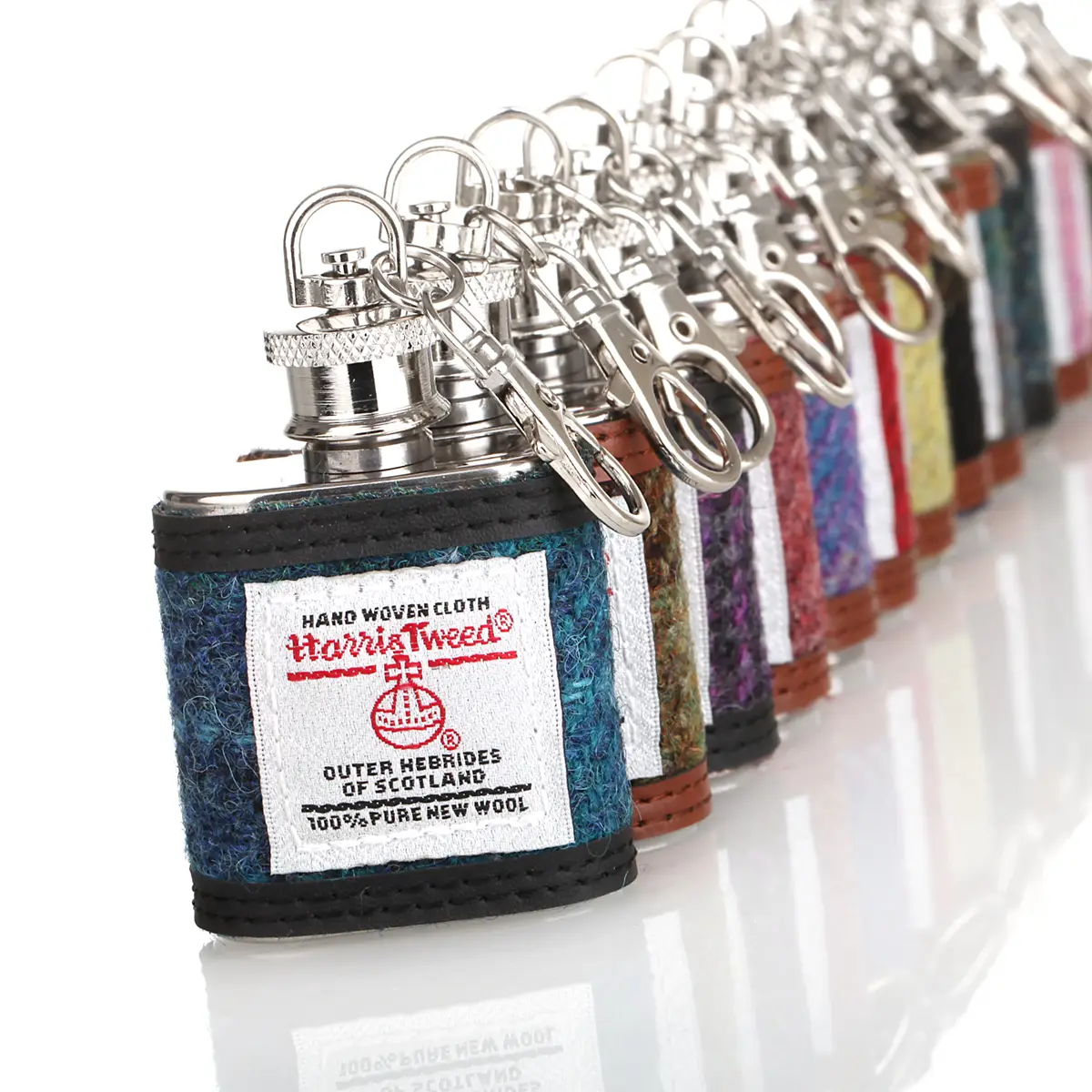 flachmann-mini-hip-flask-edelstahl-harris-tweed-tartan-schottland-004 Wee Dram Harris Tweed Mini Flachmann als Schlüsselanhänger