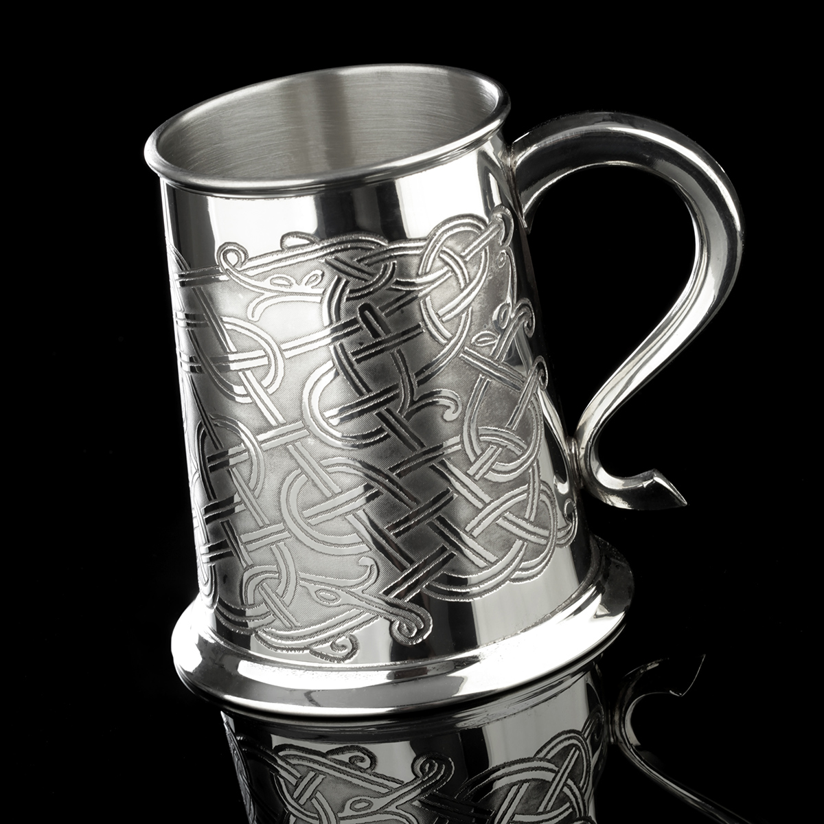 bierkrug-zinnkrug-pint-england-sheffield-keltisch-022 Celtic Pattern - Keltischer 1 Pint Bierkrug / Zinnkrug aus England