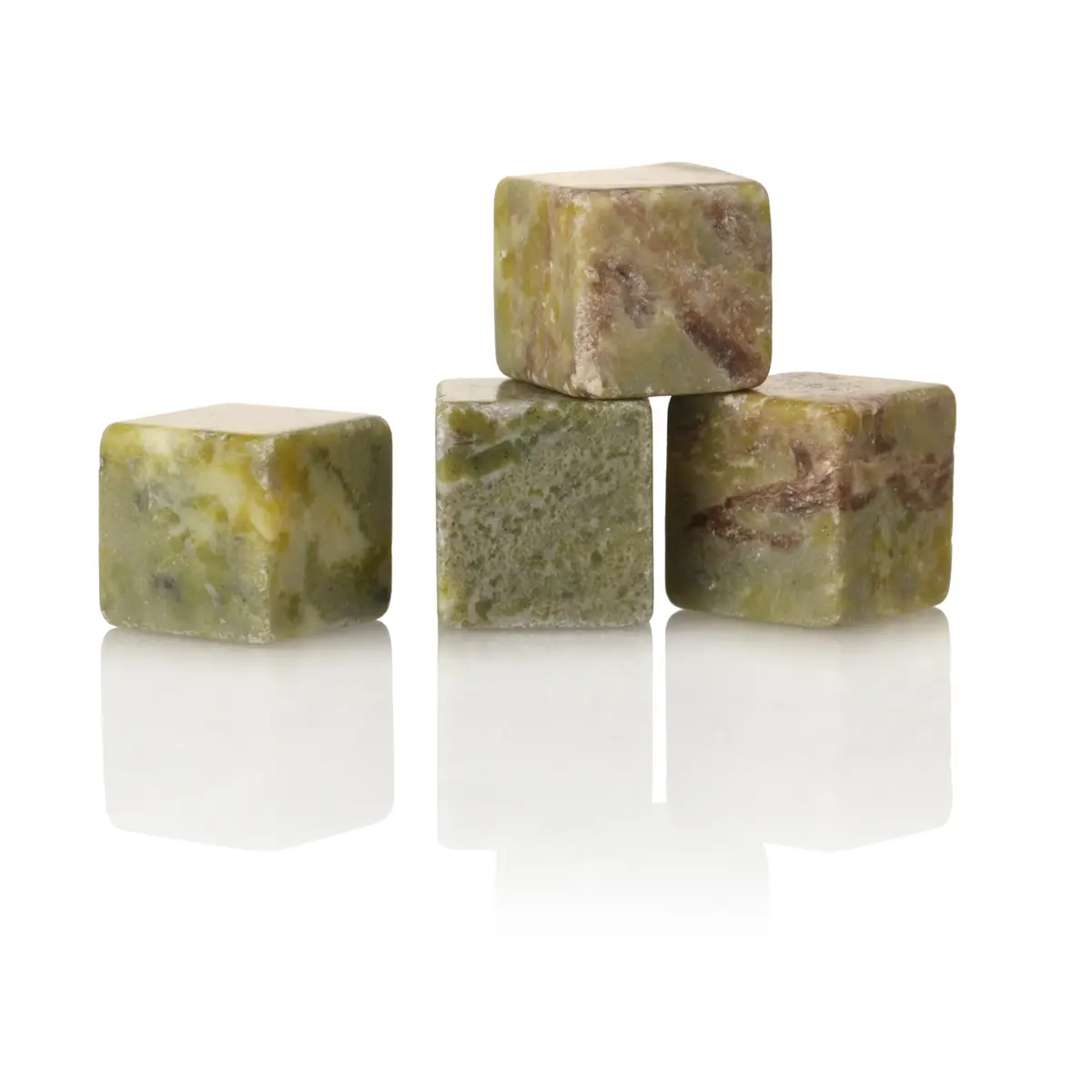 whisky-whiskey-steine-stones-eiswuerfel-connemara-marmor-002 Connemara Marmor Whiskey Steine - Handgefertigt in Irland