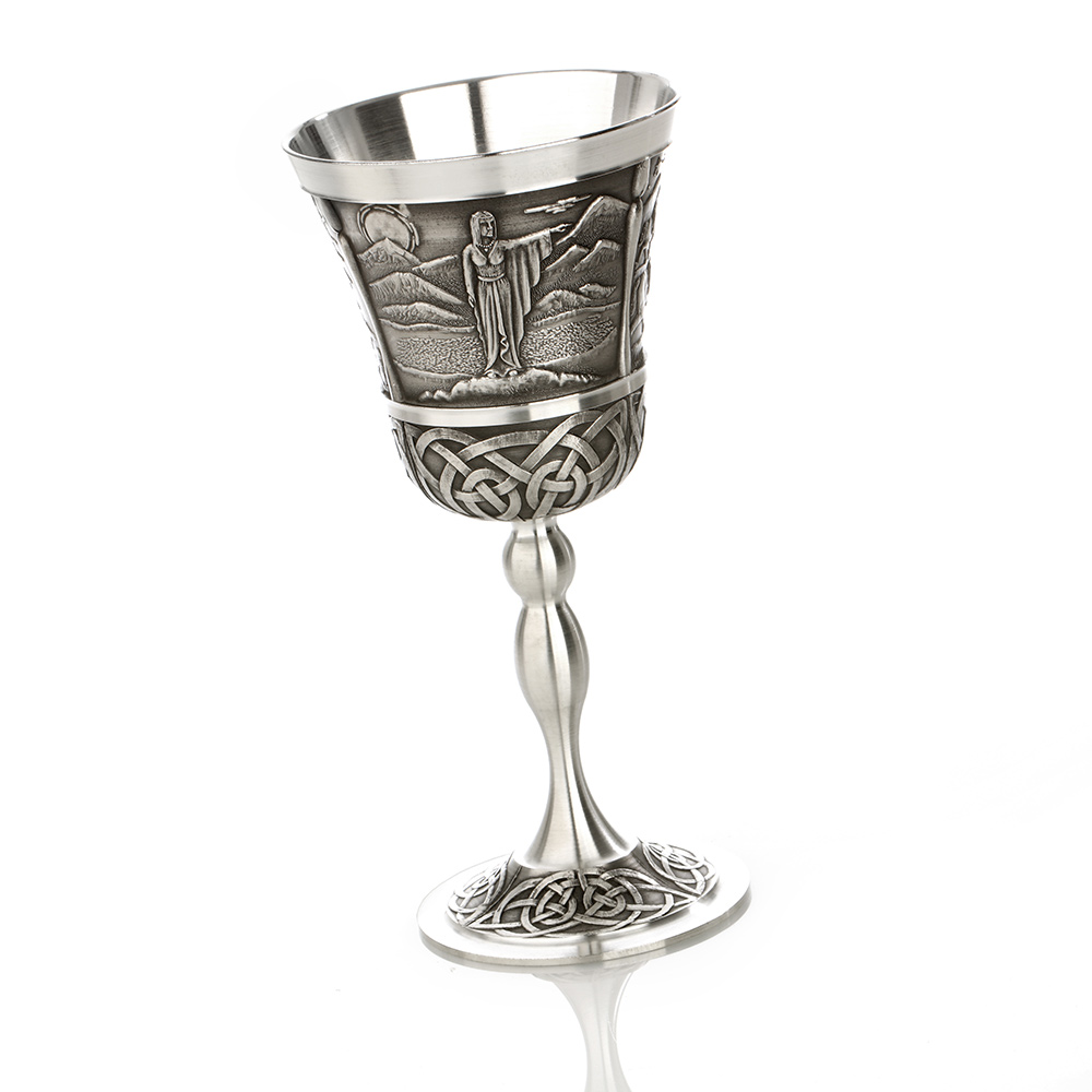 queen-mave-goblet-ireland-002 Mythical Ireland - Queen Maeve - irischer Weinkelch aus Zinn mit keltischen Motiven