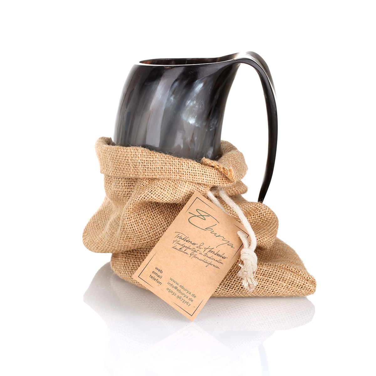 Wikinger Hornbecher mit Henkel & Holzboden - 0,3 - 0,4 Liter  - Rinderhorn poliert Wikinger Hornbecher mit Henkel & Holzboden - 0,3 - 0,4 Liter  - Rinderhorn poliert