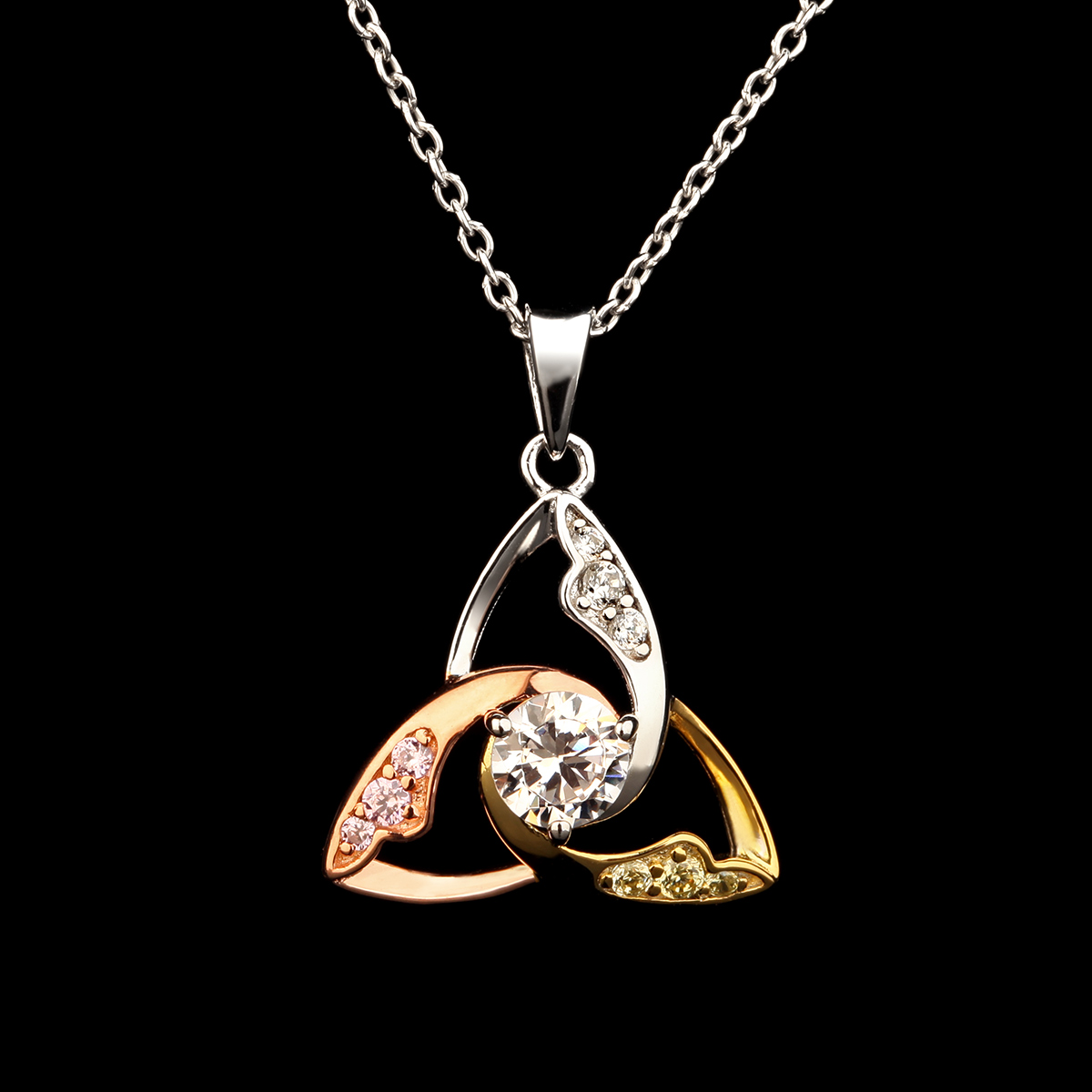 keltisch-trinity-knoten-kette-anhaenger-gold-silber-002 Keltischer Trinty Crystal Anhänger aus Irland - Silber mit Roségold & Kristall
