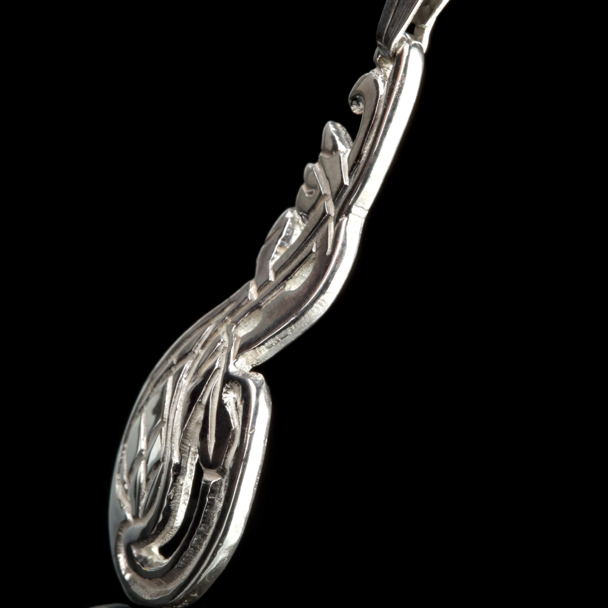 IMG_5416 Lindisfarne Bird - Keltische Kette aus Sterling Silber - Handgefertigt in Schottland